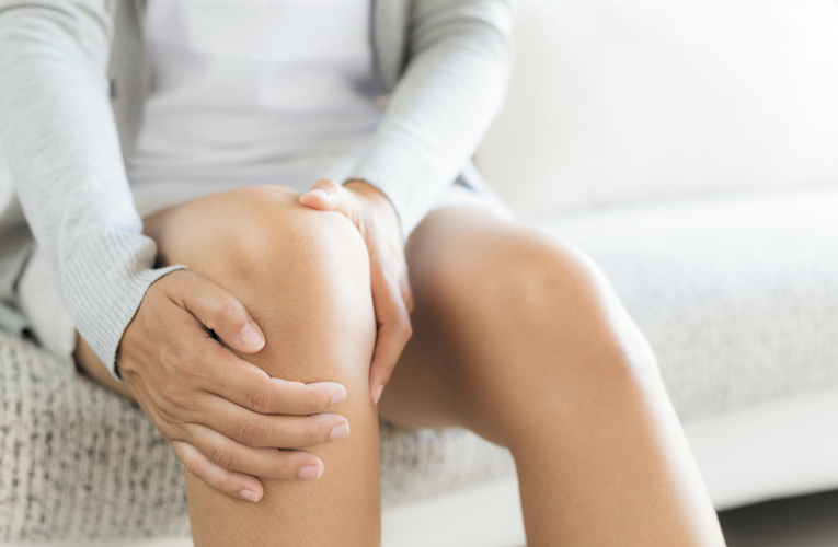 Crowley What Causes Sudden Knee Pain without Injury?
